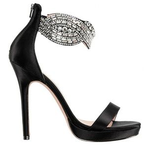 Nina Fayth Platform Jeweled Heels NWT!